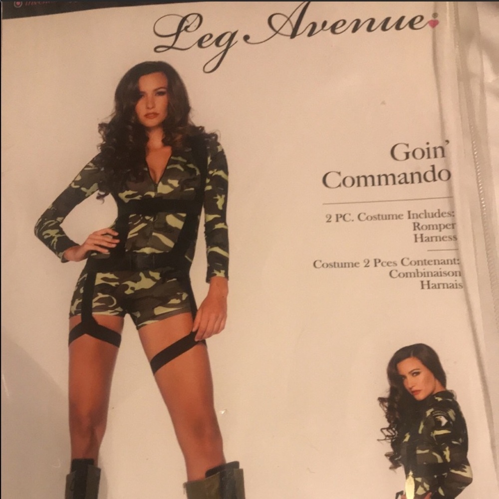 Goin’ commando costume